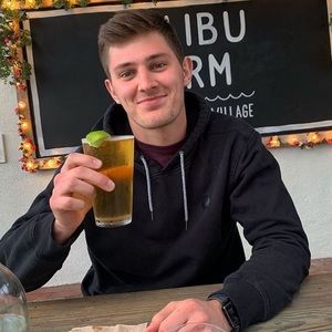 Meet your Posher, Joel